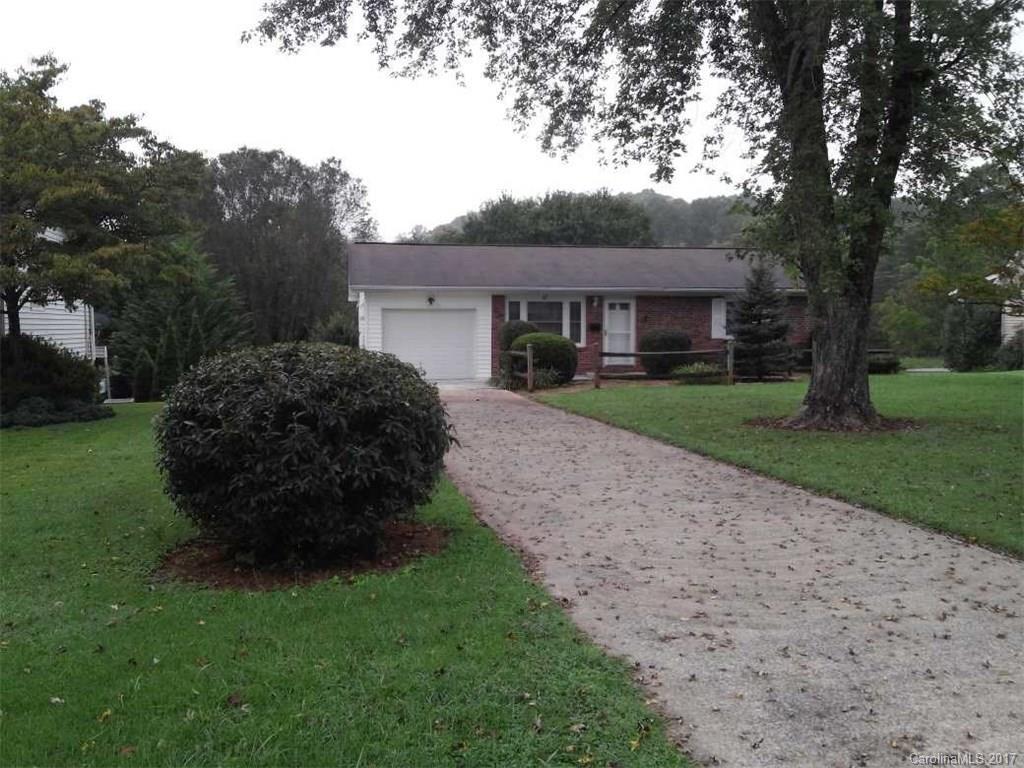 47 Hazel Ct., Brevard, NC 28712