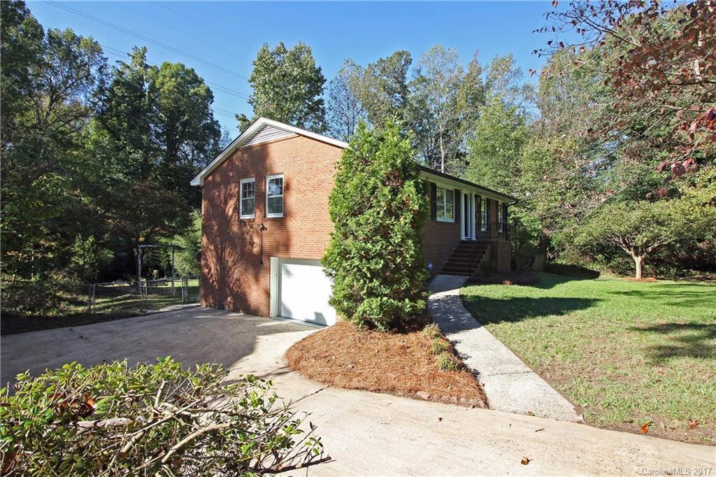 2429 Trinity Ave., Gastonia, NC 28052