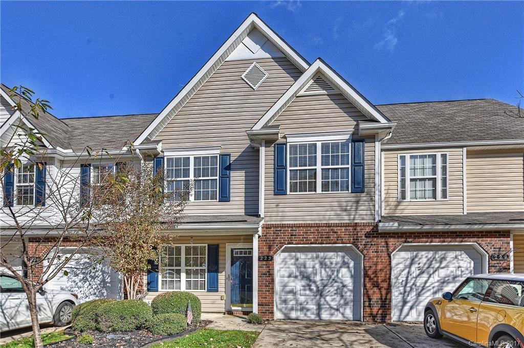 225 Arlington Downs Blvd., Matthews, NC 28104