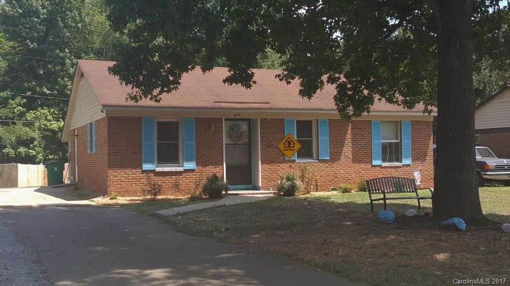 816 Peaceful Glen Rd., Charlotte, NC 28273