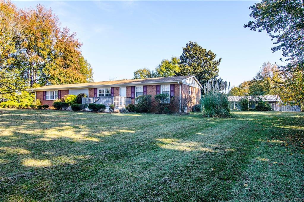 112 Redskin Tr., Indian Trail, NC 28079