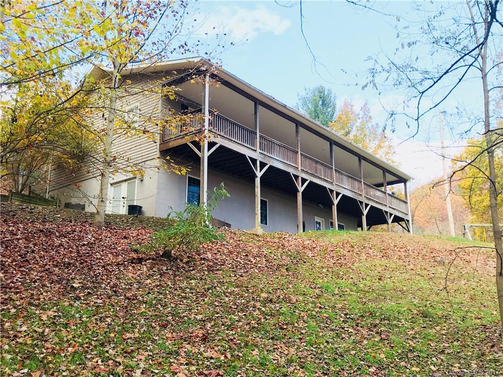 44 Helen Dr., Waynesville, NC 28786
