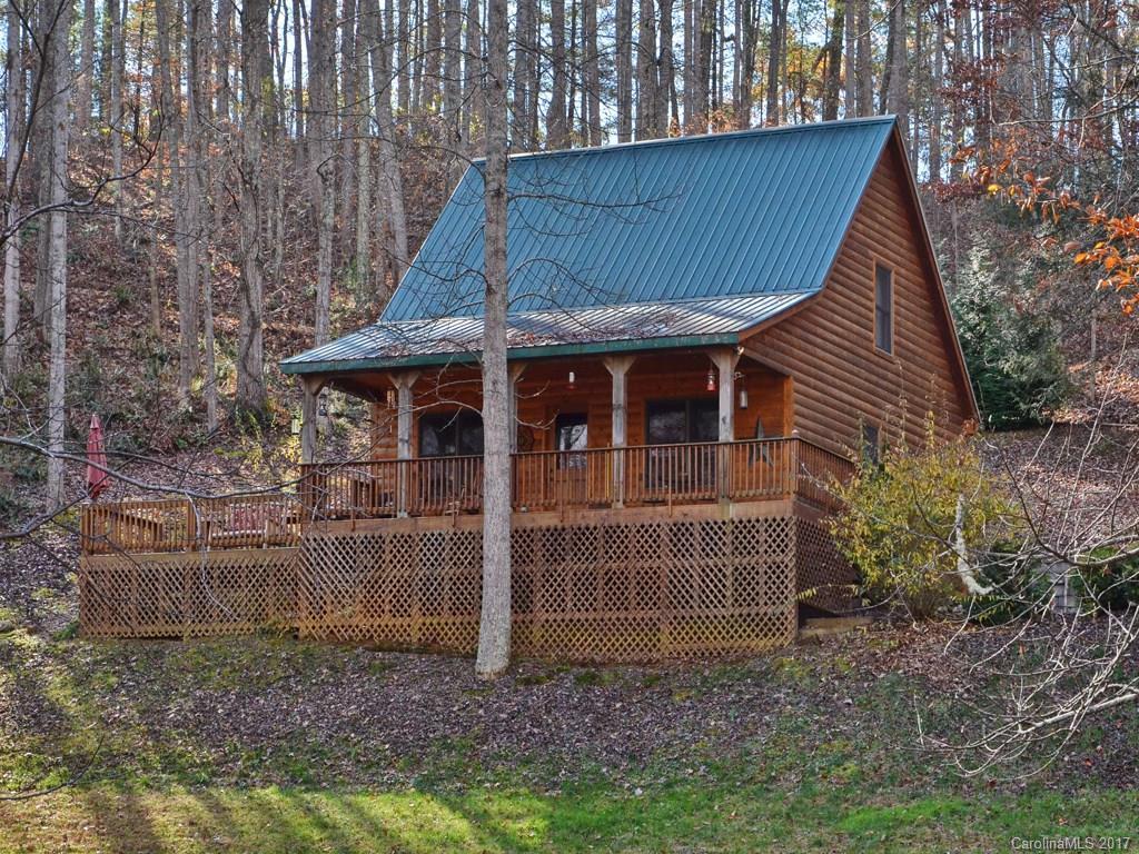 349 Barefoot Cove Dr., Burnsville, NC 28714