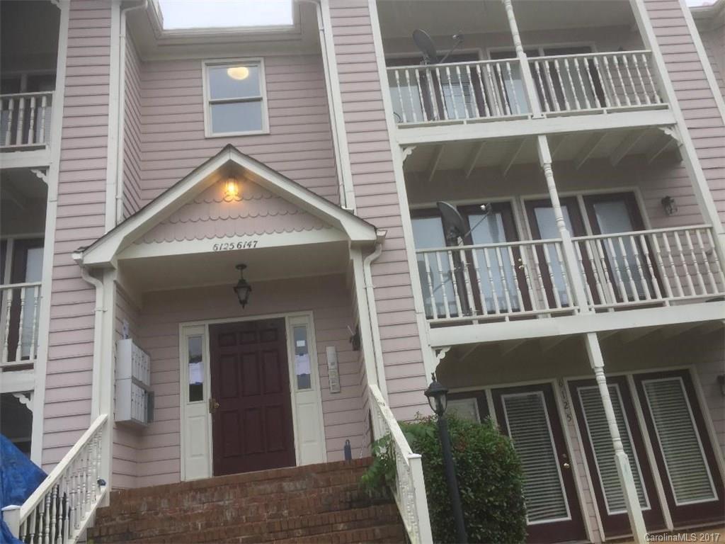 6135 Meadow Rose Ln., Charlotte, NC 28215