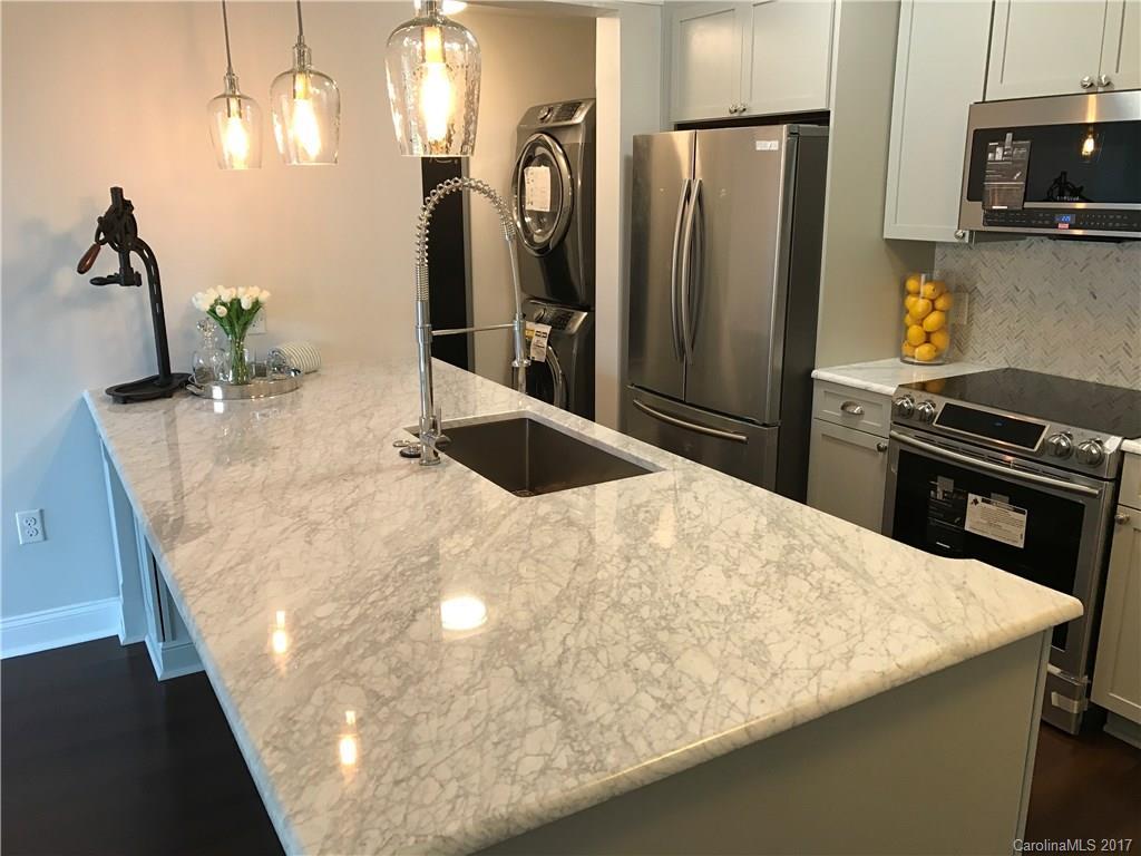 300 W 5th St. #338, Charlotte, NC 28202