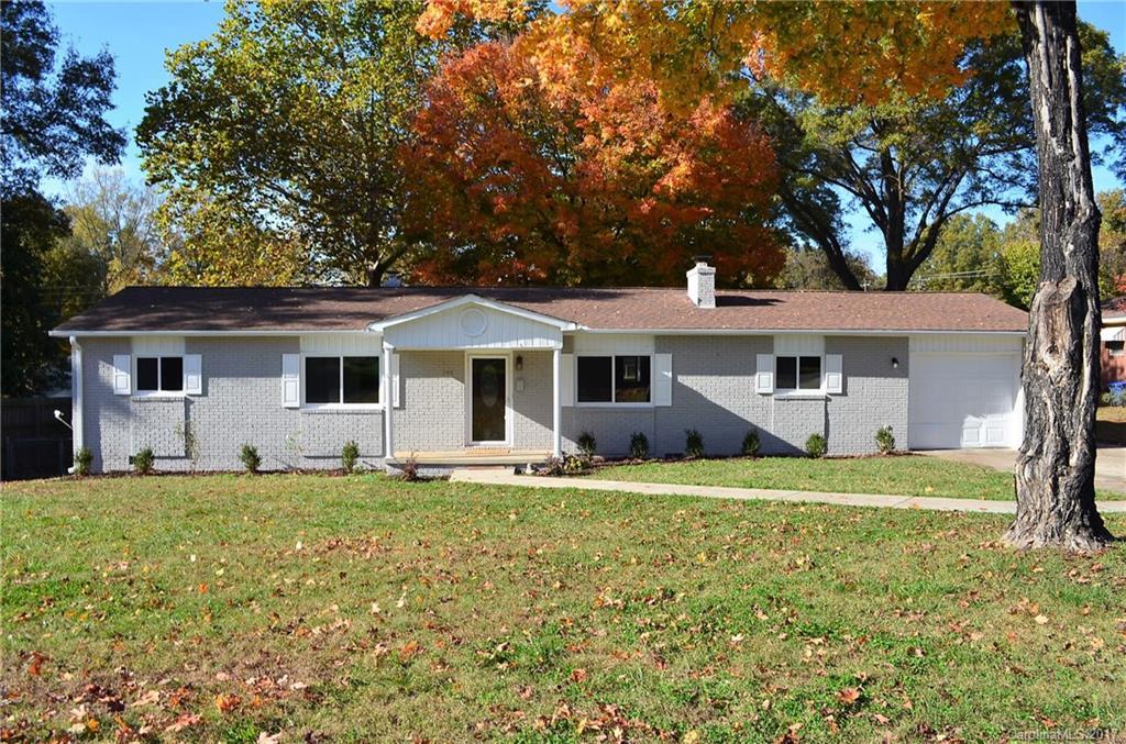 144 Oakhurst Dr., Mooresville, NC 28115