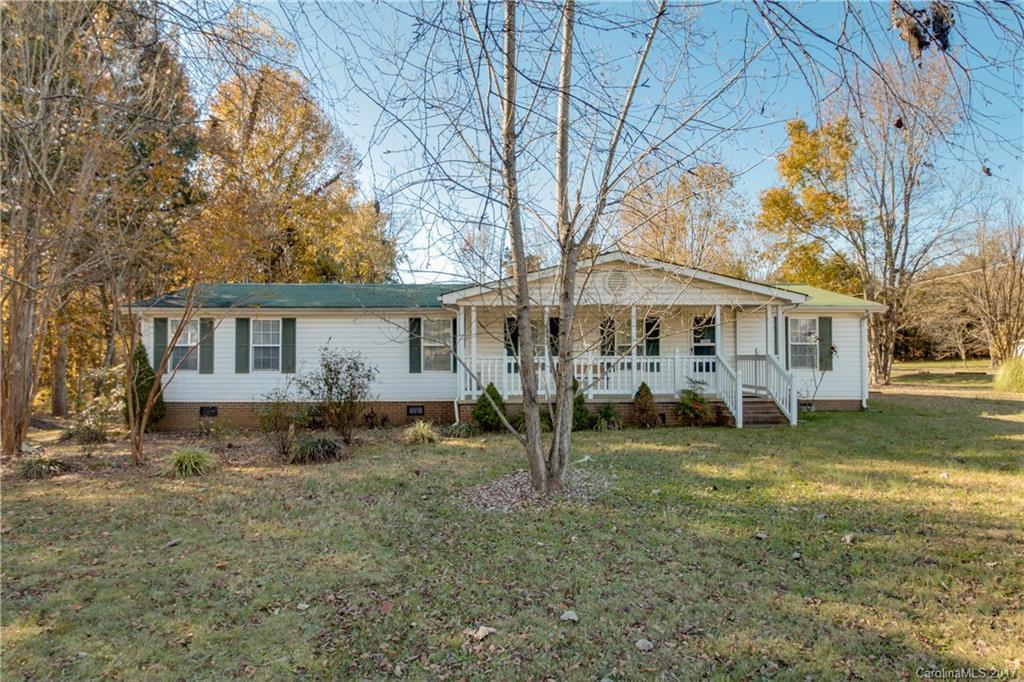 1541 Oakridge Farm Hwy., Mooresville, NC 28115