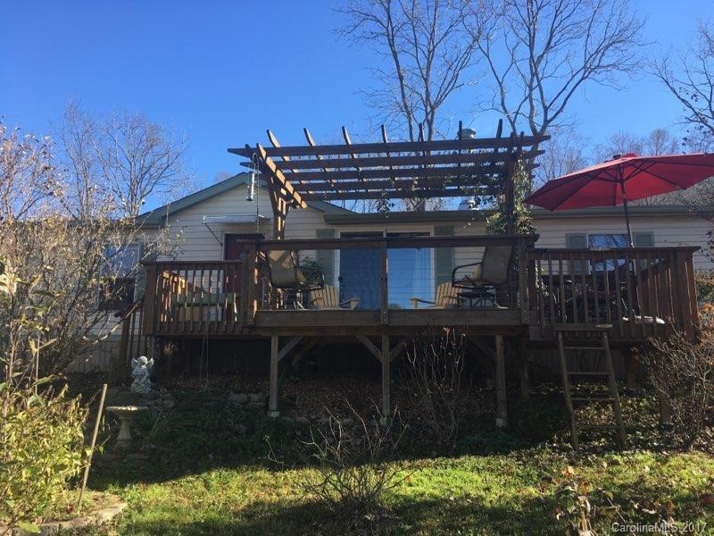 53 Walkertown Rd., Black Mountain, NC 28711