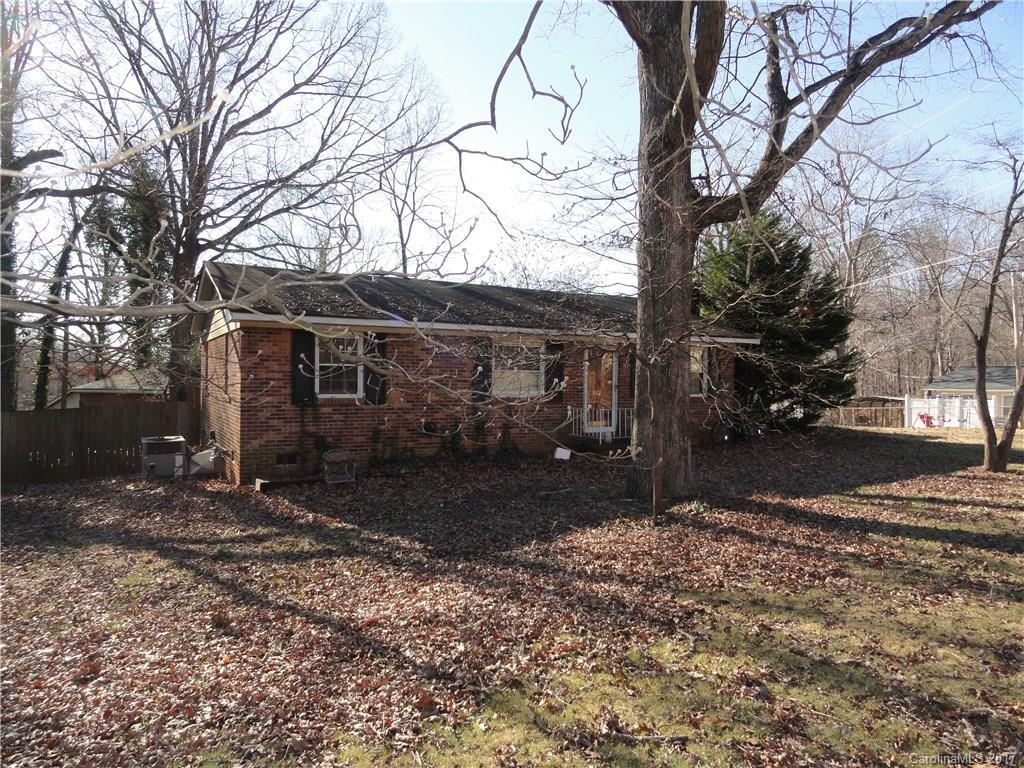 702 Freedom Mill Rd., Gastonia, NC 28052