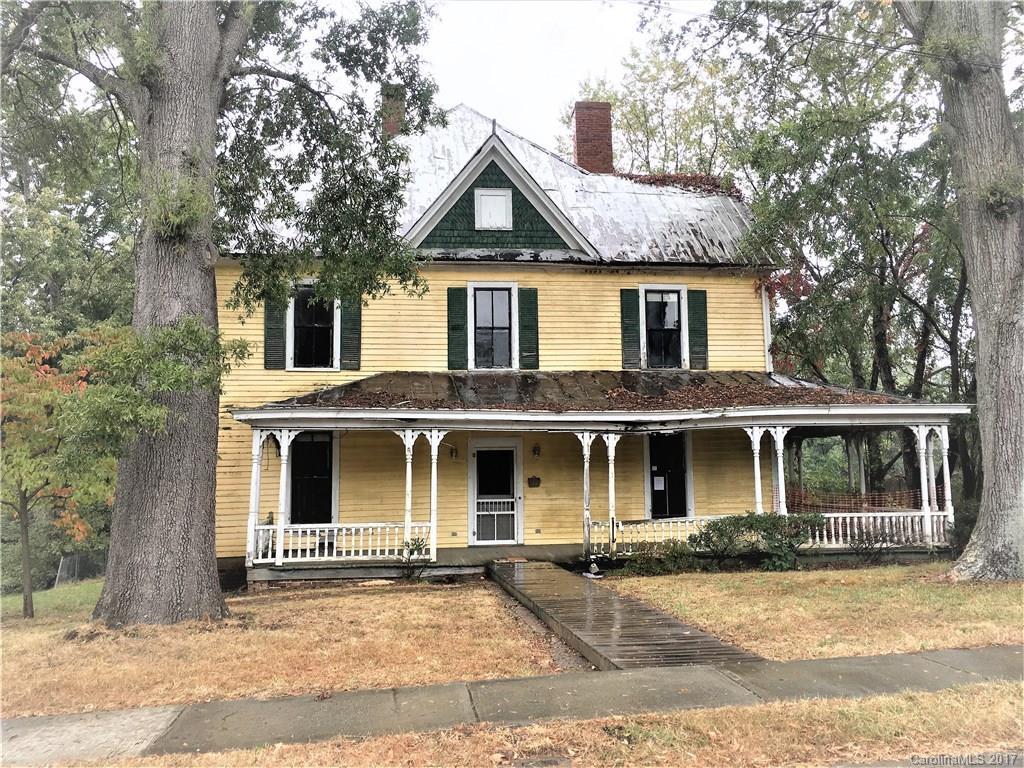 335 W Center Ave., Mooresville, NC 28115