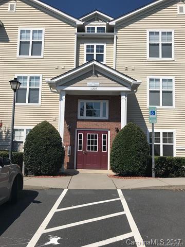 11238 Hyde Pointe Ct., Charlotte, NC 28262