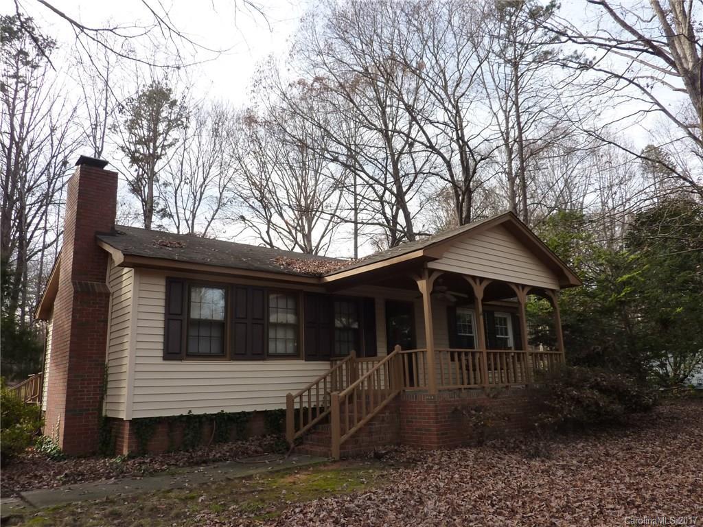 5924 Senconee Rd., Matthews, NC 28104