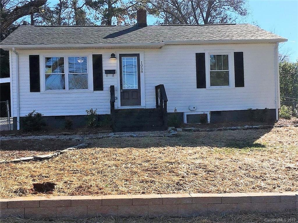 1058 3rd Street Dr., Hickory, NC 28601