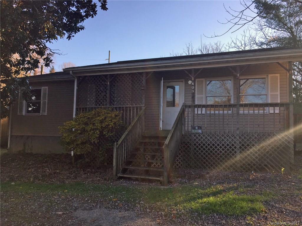 409 Whitmire St., Brevard, NC 28712