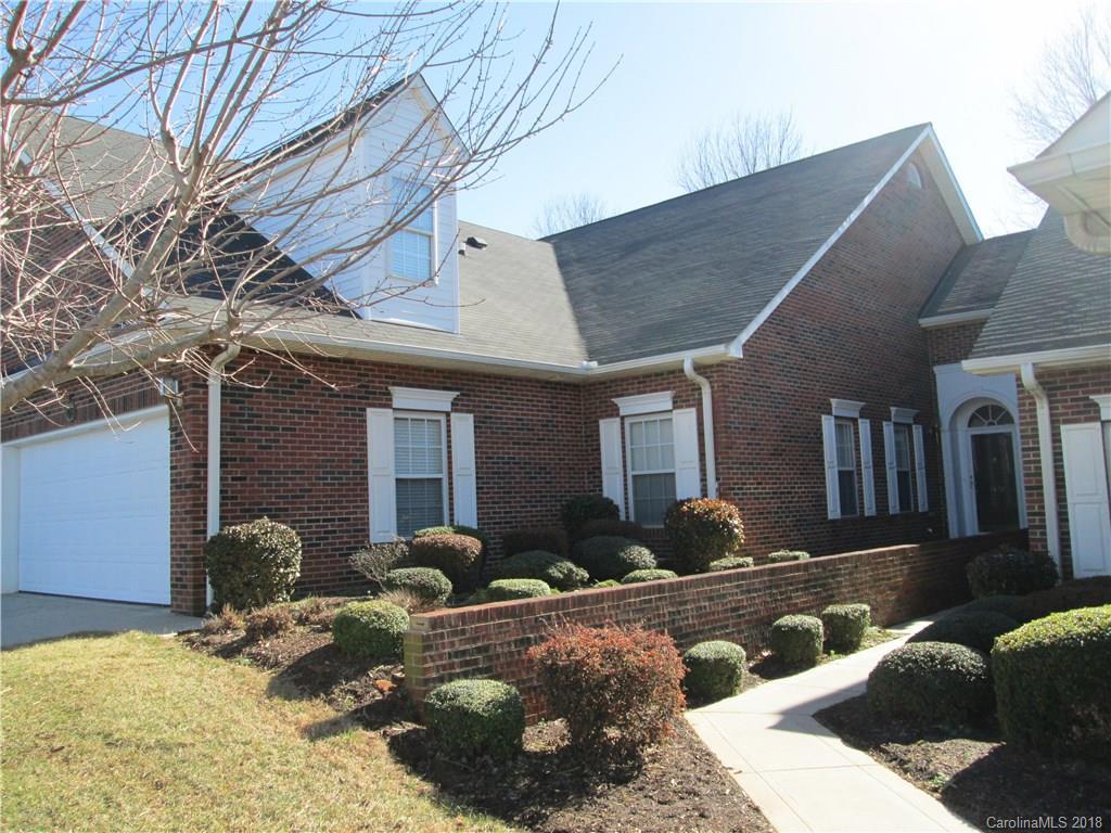 1524 Royalty Cir., Statesville, NC 28625