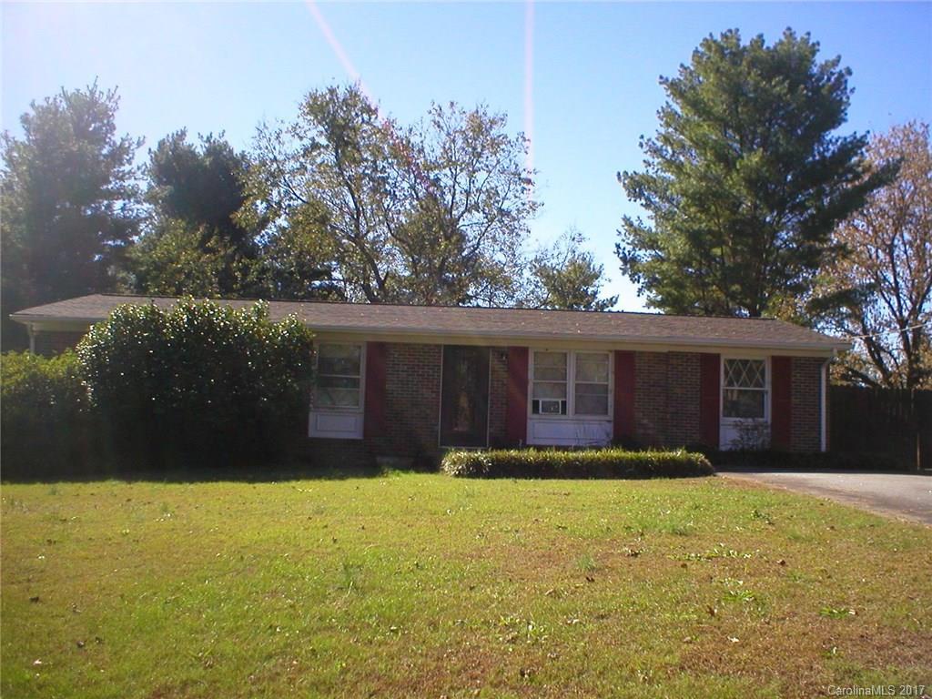 944 Sharpe Ln., Hiddenite, NC 28636