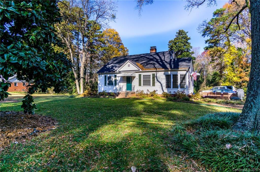 7122 Tuckaseegee Rd., Charlotte, NC 28214