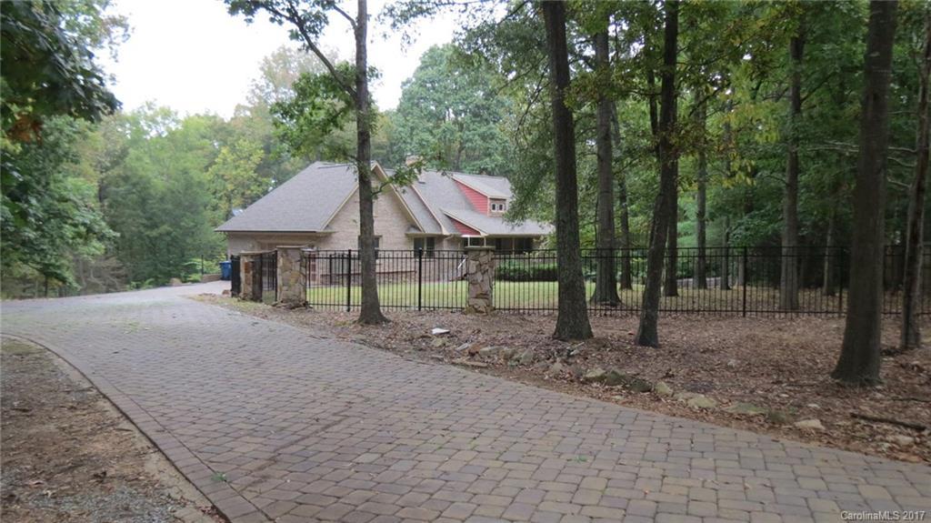 12129 Eastfield Rd., Huntersville, NC 28078