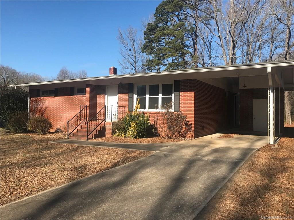 903 Honeysuckle Ln., Albemarle, NC 28001
