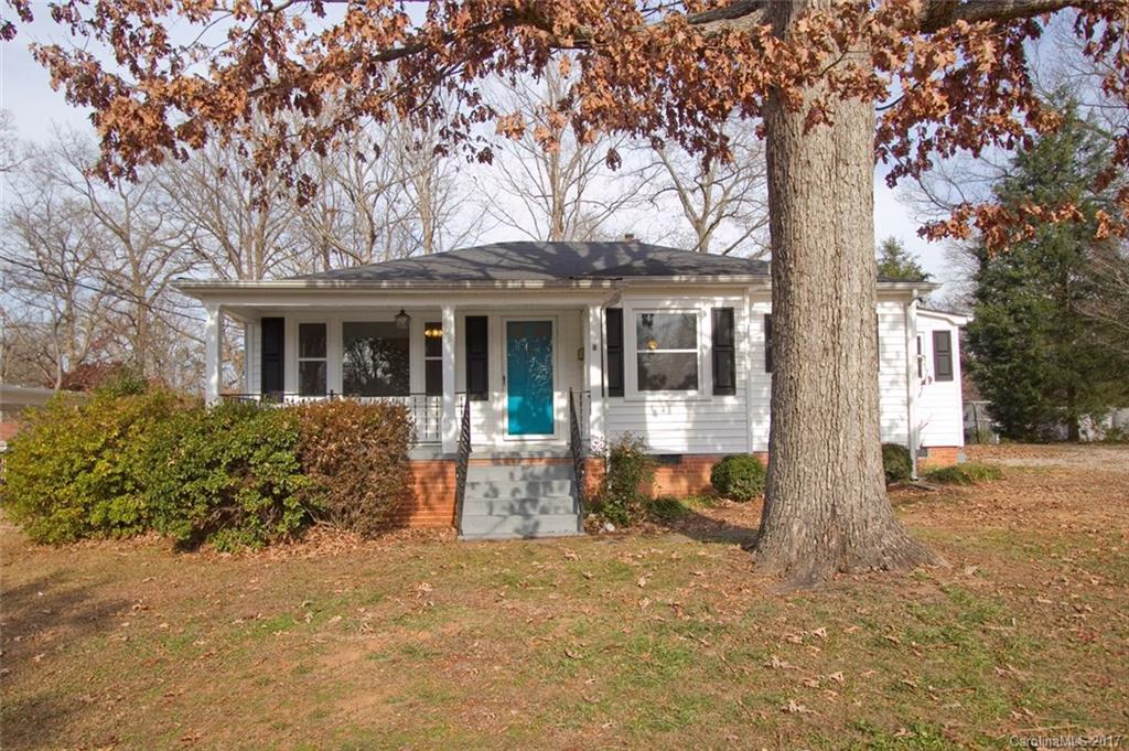 808 Applewood St., Kannapolis, NC 28081