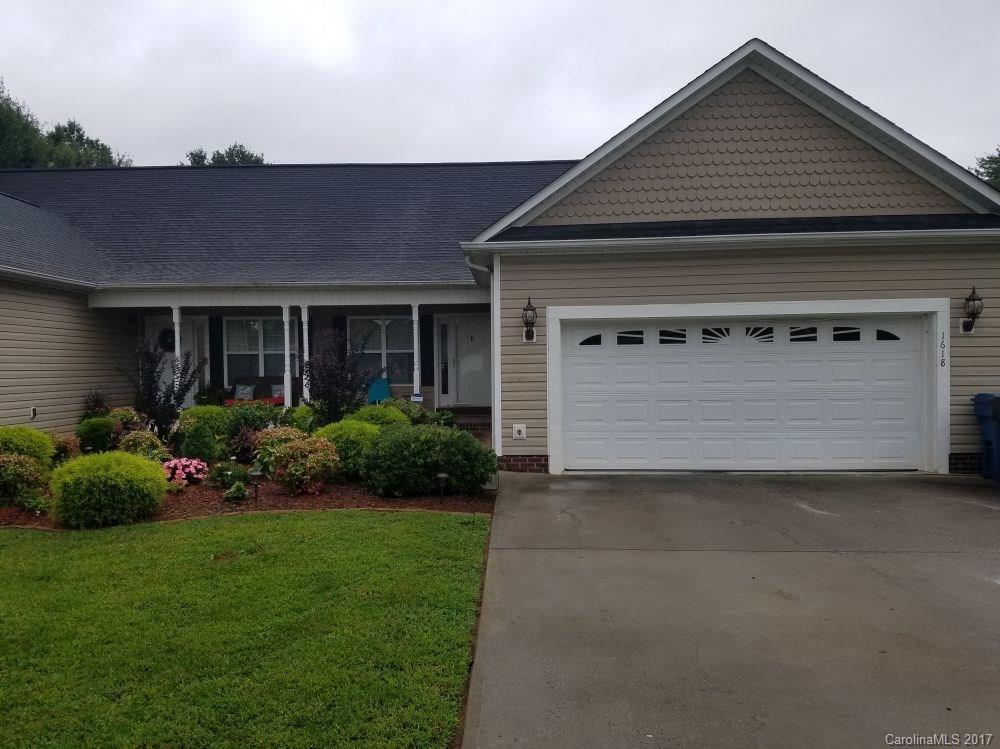 1618 33rd Ave., Hickory, NC 28601