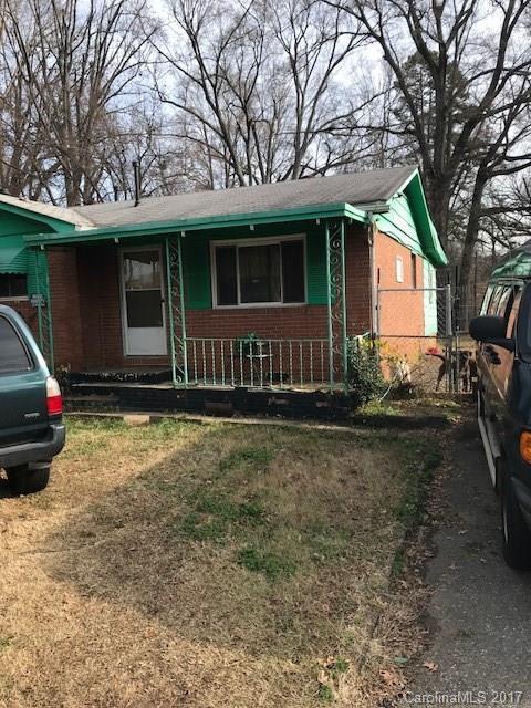 9530 Feldbank Dr., Charlotte, NC 28216