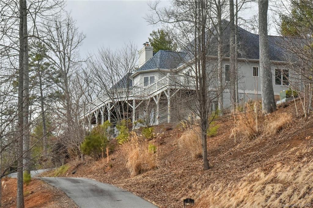 21 Bees Mountain Dr., Asheville, NC 28804