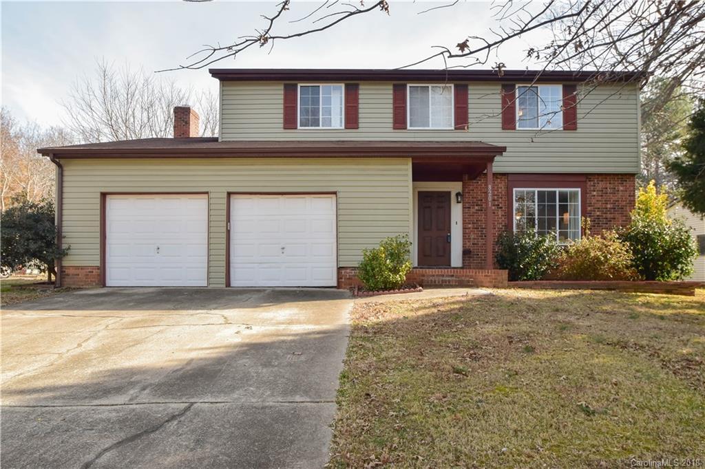 8201 Ivy Hollow Dr., Charlotte, NC 28227