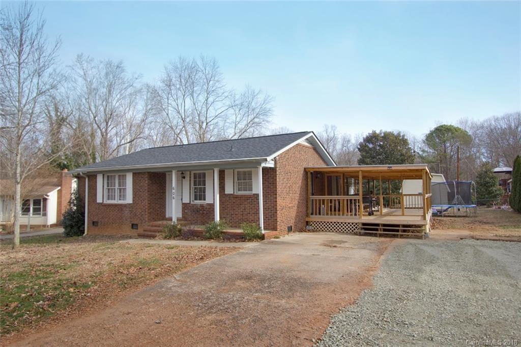 606 Hickory Nut Ln., China Grove, NC 28023