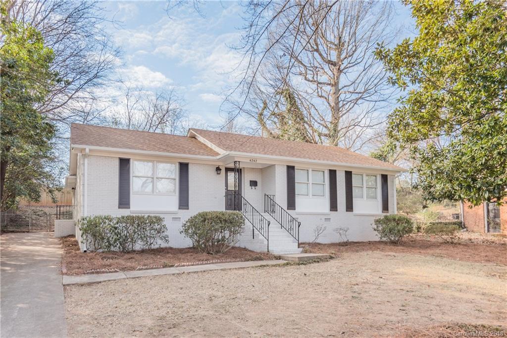 4242 Folkston Dr., Charlotte, NC 28205