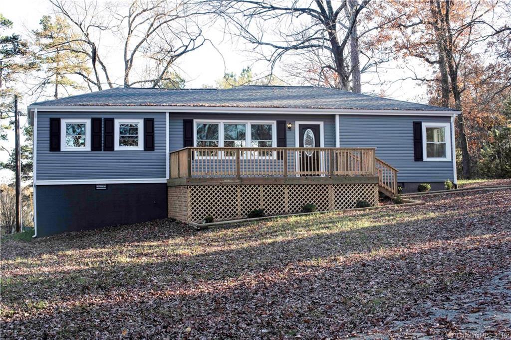 1004 Prince Cir., Concord, NC 28025