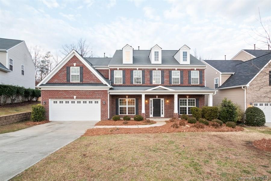 8373 Burgundy Ridge Dr., Harrisburg, NC 28075