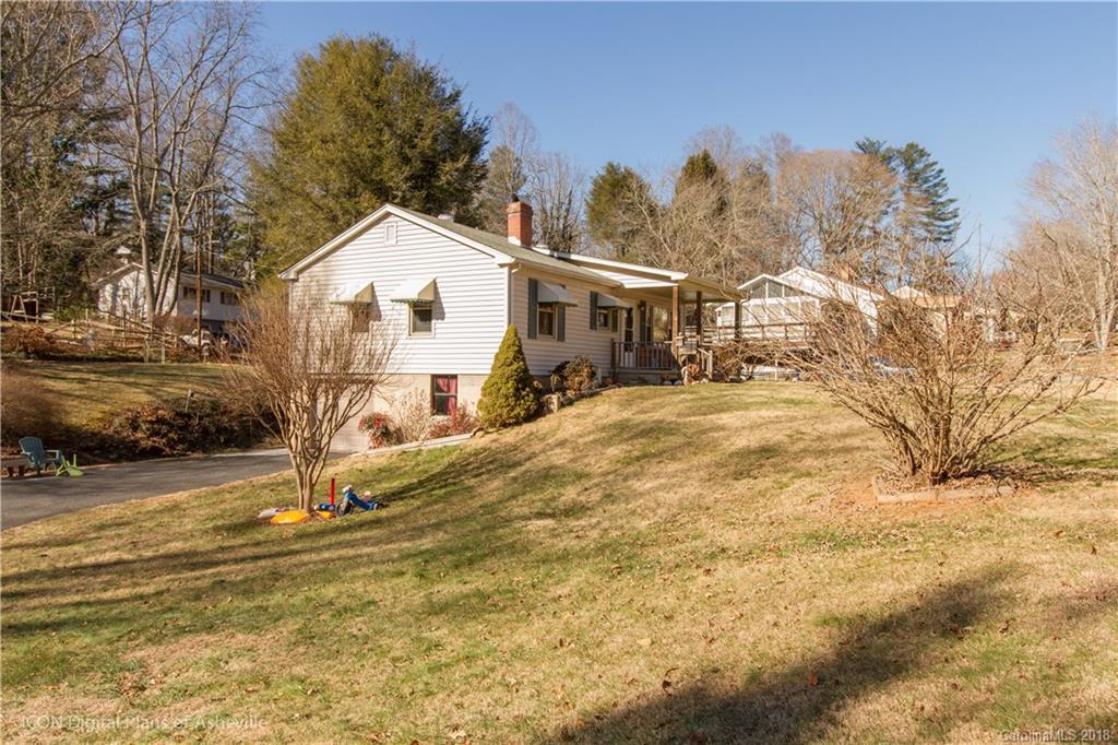 31 Pinewood Pl., Asheville, NC 28806