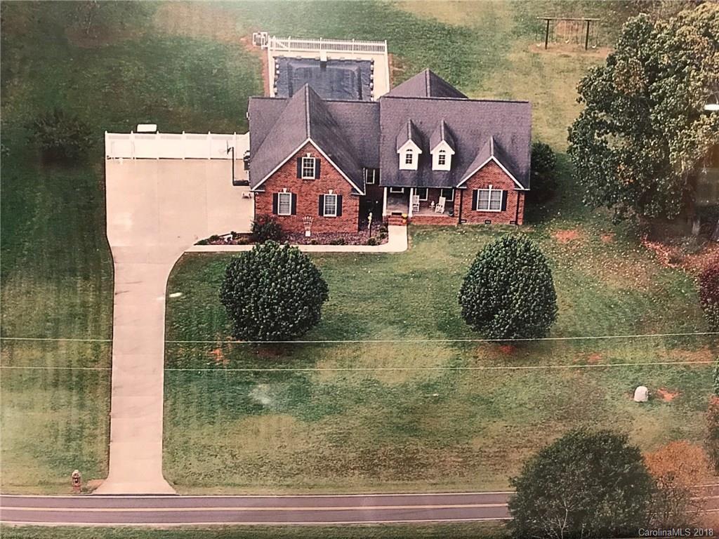 2393 Killian Rd., Lincolnton, NC 28092