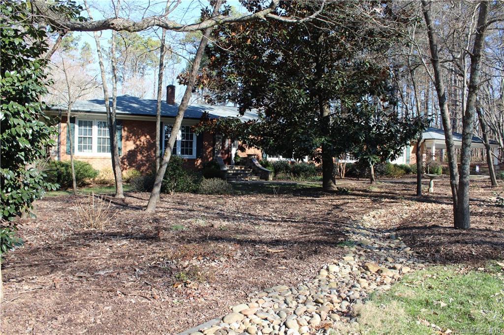 469 Lowrance Ave. #1 & 2, Mooresville, NC 28115