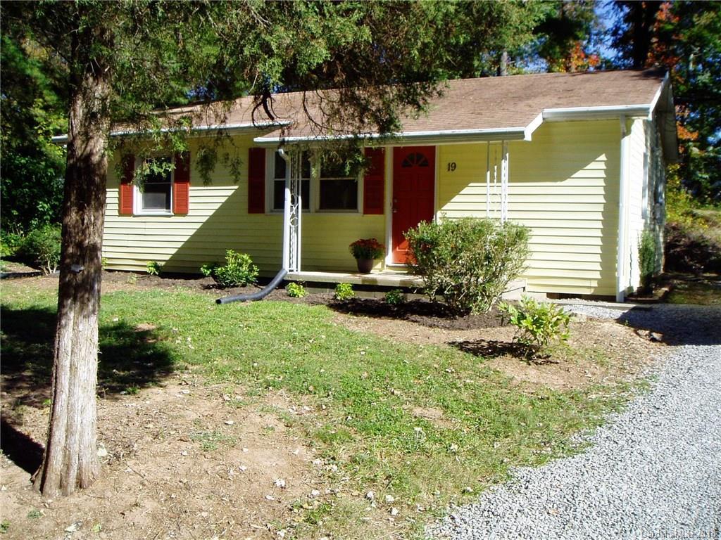 19 Ducker Rd., Arden, NC 28704