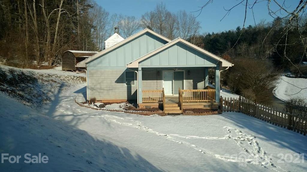 41 Short Sluder Branch Rd., Asheville, NC 28748