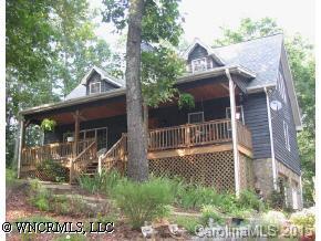 12 Howling Waite Ridge Rd., Candler, NC 28715