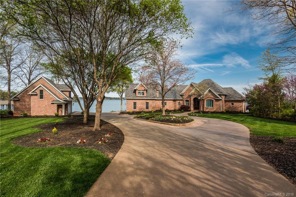 145 Waterview Dr., Mooresville, NC 28117