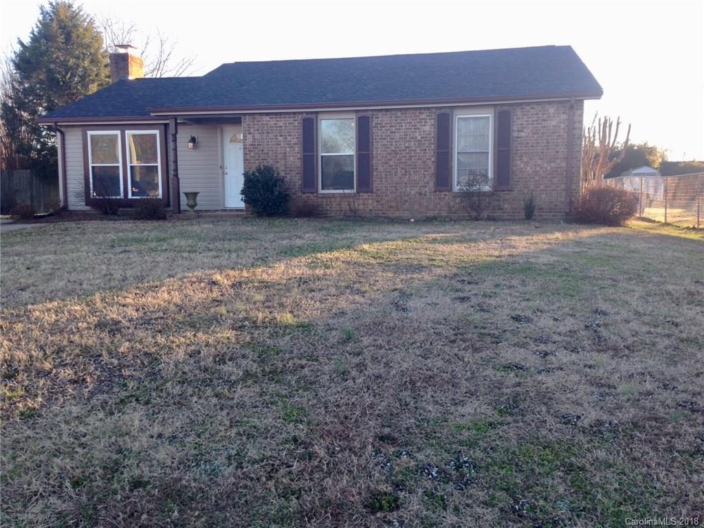 8329 Kapplewood Ct., Charlotte, NC 28226