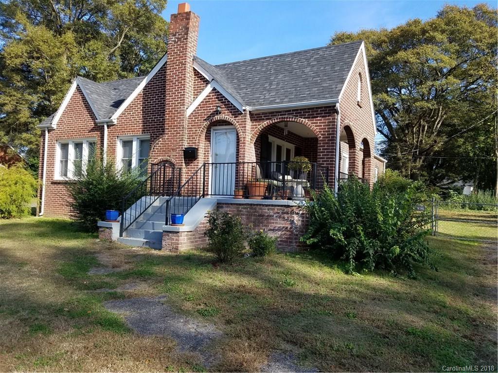 836 Old Modena St., Gastonia, NC 28054