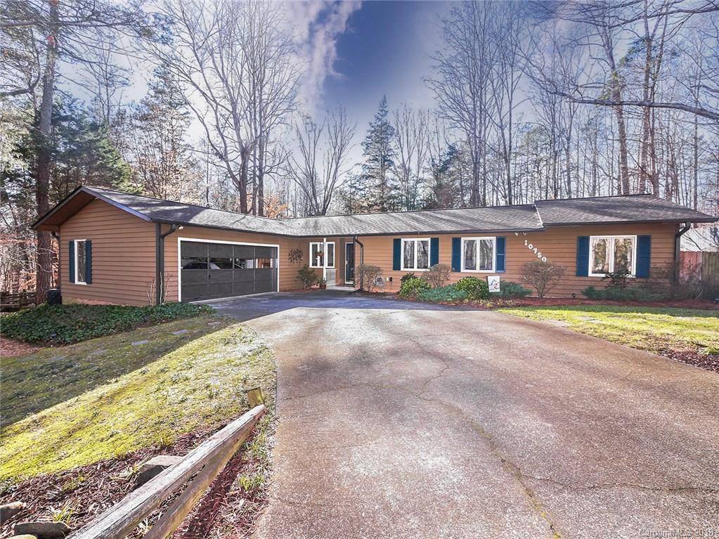 10750 East Lake Rd., Charlotte, NC 28215