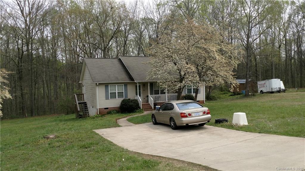 308 Hickory Ln., Salisbury, NC 28147