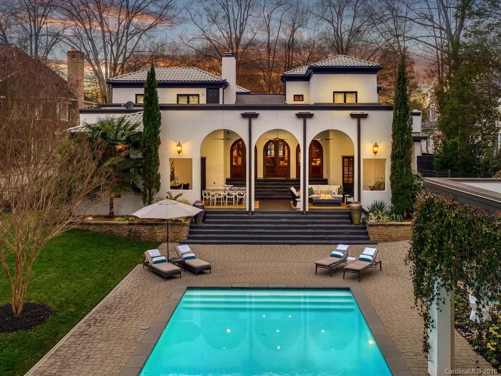 3211 Willow Oak Rd., Charlotte, NC 28209