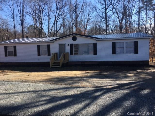 4560 Horseshoe Cir., Kannapolis, NC 28083