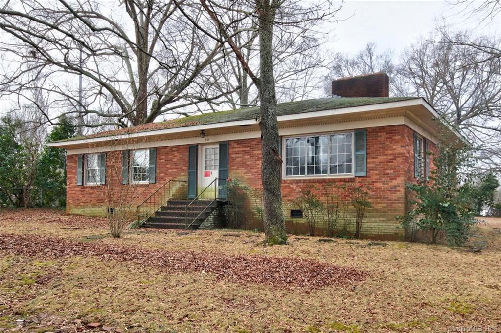 321 N Center St., Statesville, NC 28677