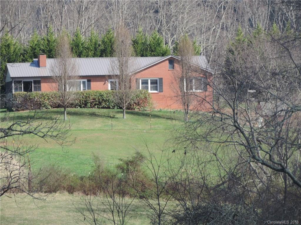 106 Trantham Rd., Canton, NC 28716