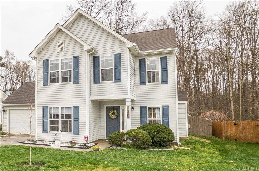 5914 Shining Oak Ln., Charlotte, NC 28269