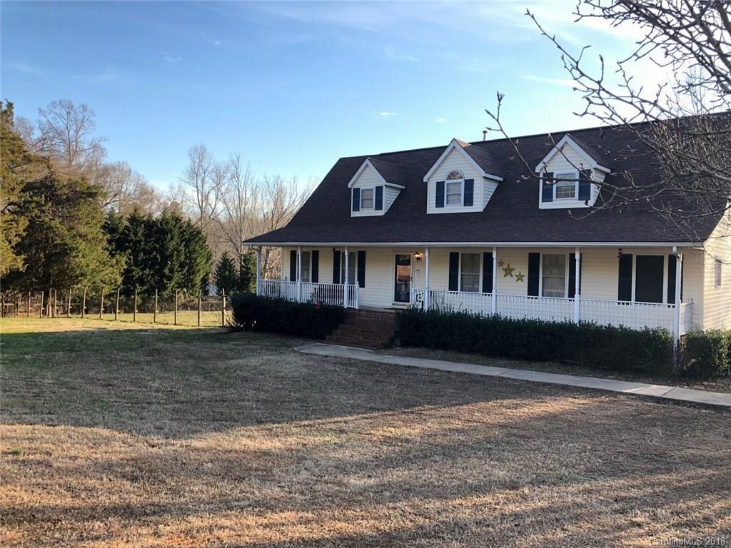 1858 Stanley Lucia Rd., Mount Holly, NC 28120