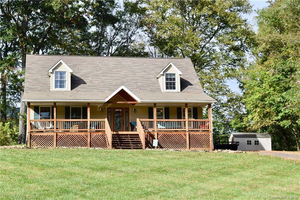 81 Emma Dr., Waynesville, NC 28786